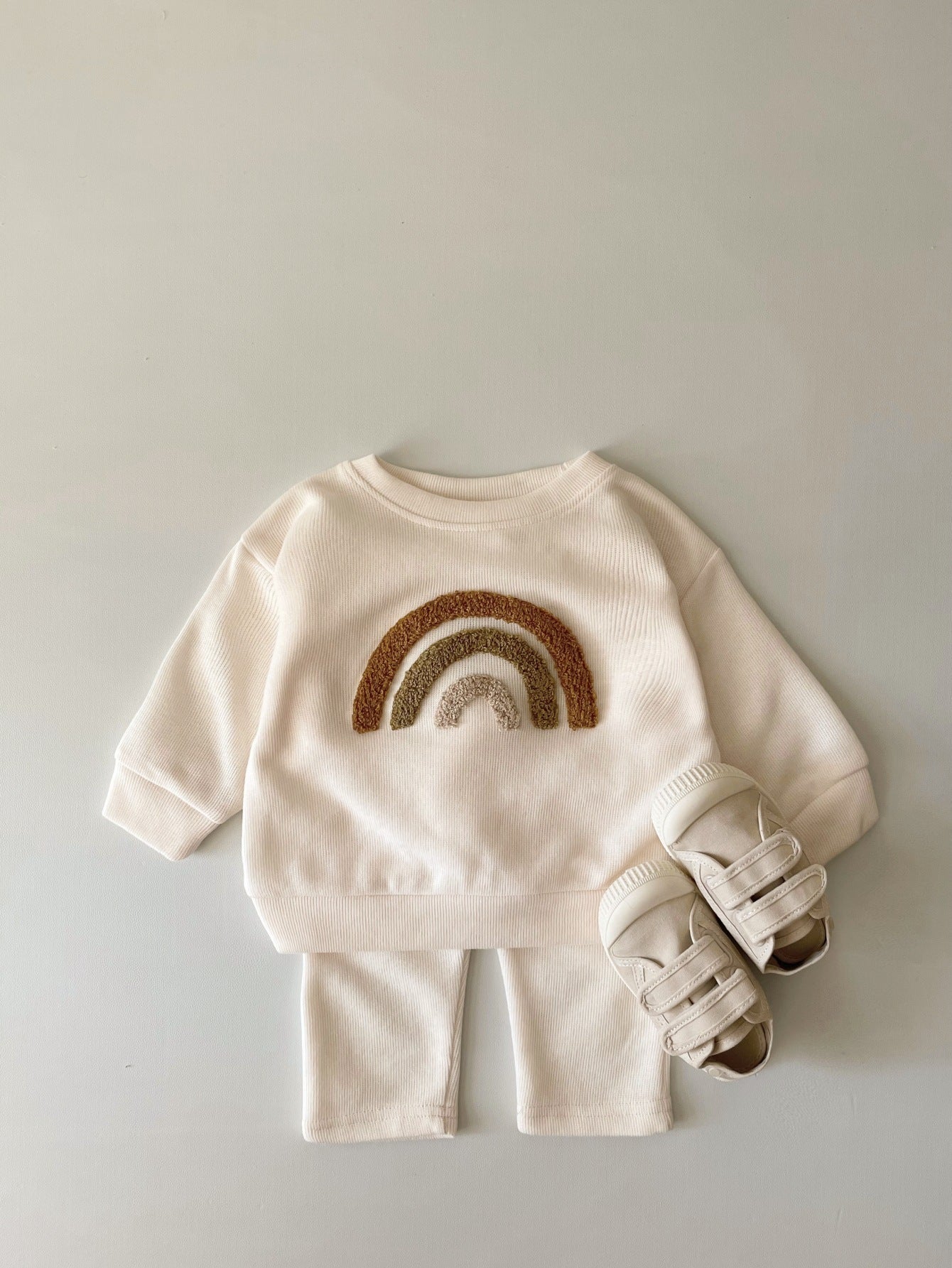 Spring & Autumn Baby Two-Piece Set – Alphabet Embroidery Long Sleeve Outfit for Newborns